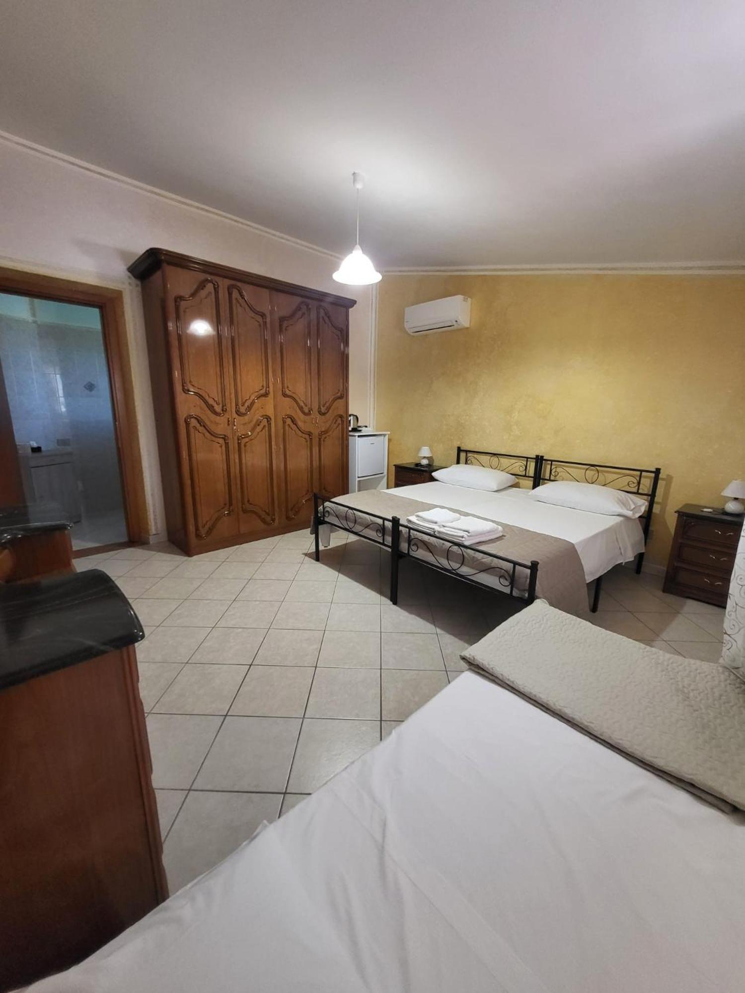 B&B Il Girasole ซานต์อันนาอาเรซี ภายนอก รูปภาพ