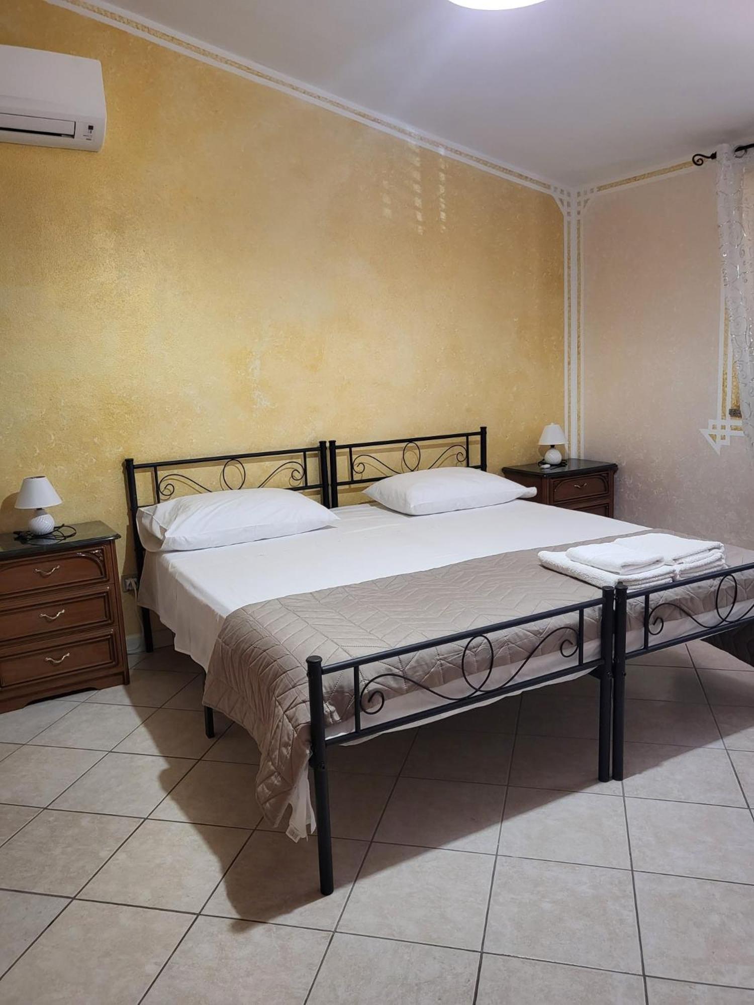 B&B Il Girasole ซานต์อันนาอาเรซี ภายนอก รูปภาพ